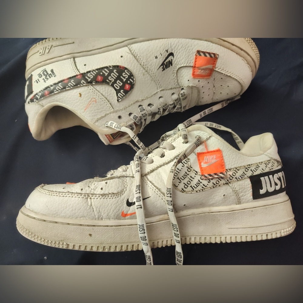 Nike Air Force 1, size 8